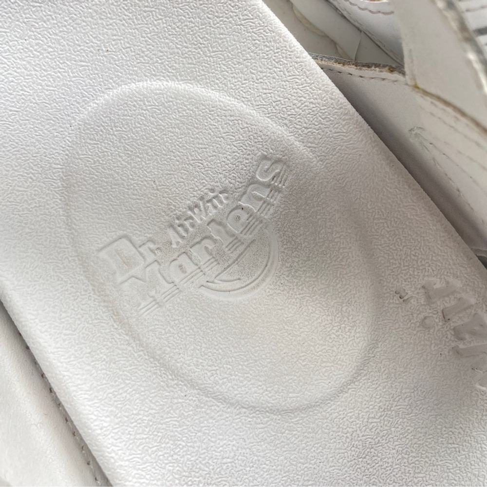 Dr. Martens Women's Voss Mono White Leather Double Strap Buckled Sandals 11.5 - Picture 6 of 12